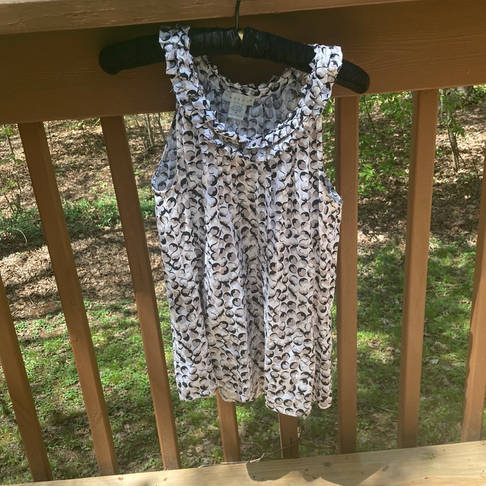 Tweeds linen blend black and tan sleeveless blouse